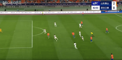 开云体育直播-武汉三镇客场逼平上海绿地申花，阻挡劲敌追击的简单介绍