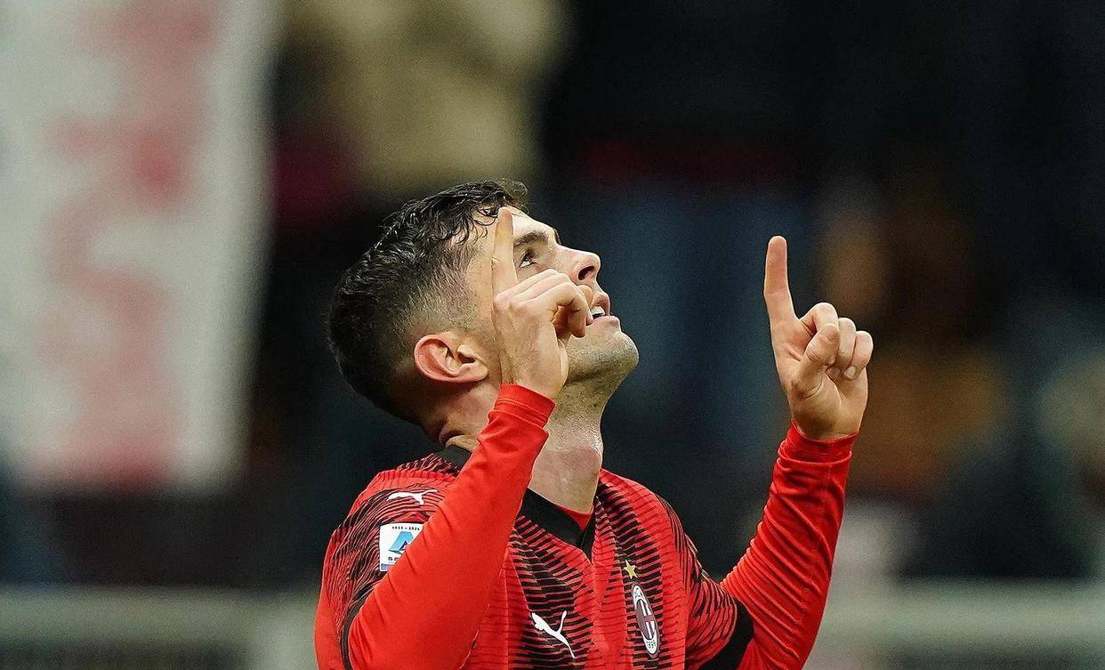 AC米兰客场战胜都灵,豪取胜利的简单介绍 AC米兰客场战胜都灵,豪取胜利的简单介绍